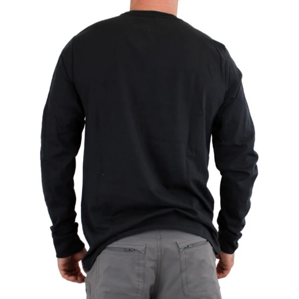 NWT 🏔️🥾🌲 LEVI’S BLACK/RED LONG SLEEVE 100% COTTON RED TAG LOGO TSHIRT Mens XL - Picture 2 of 13